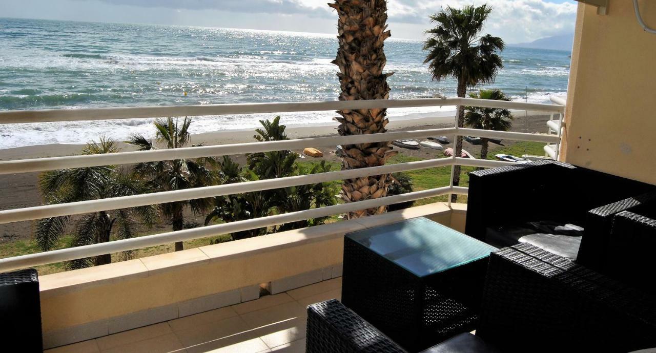 Apartamento Frente Al Mar,Primera Linea Ринкон-де-ла-Викториа Экстерьер фото