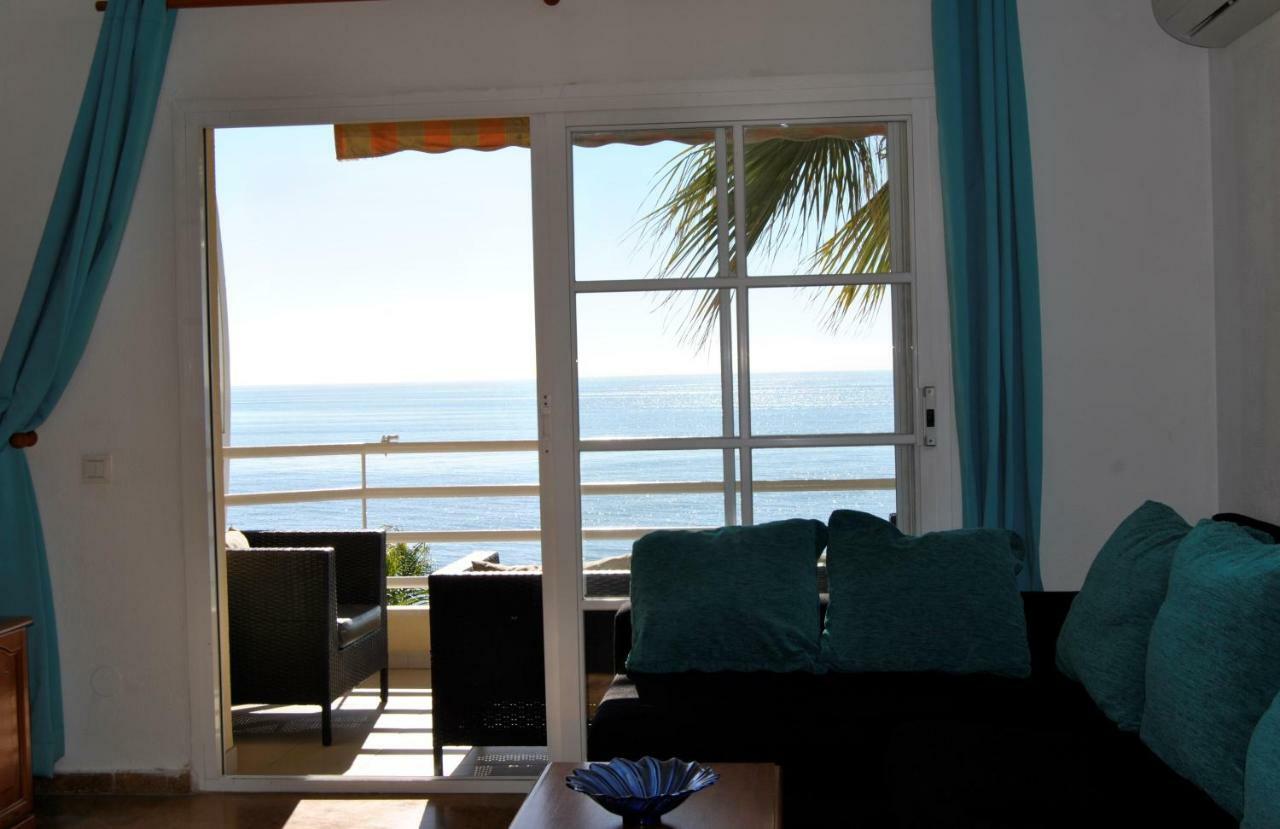Apartamento Frente Al Mar,Primera Linea Ринкон-де-ла-Викториа Экстерьер фото